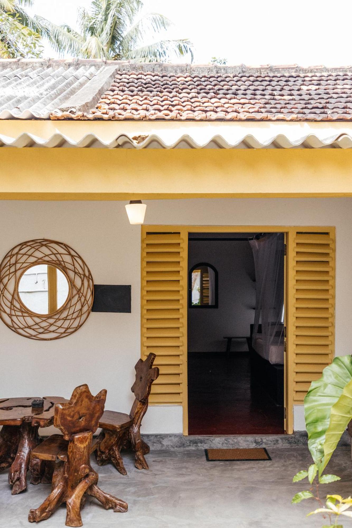 Dots Bay House *